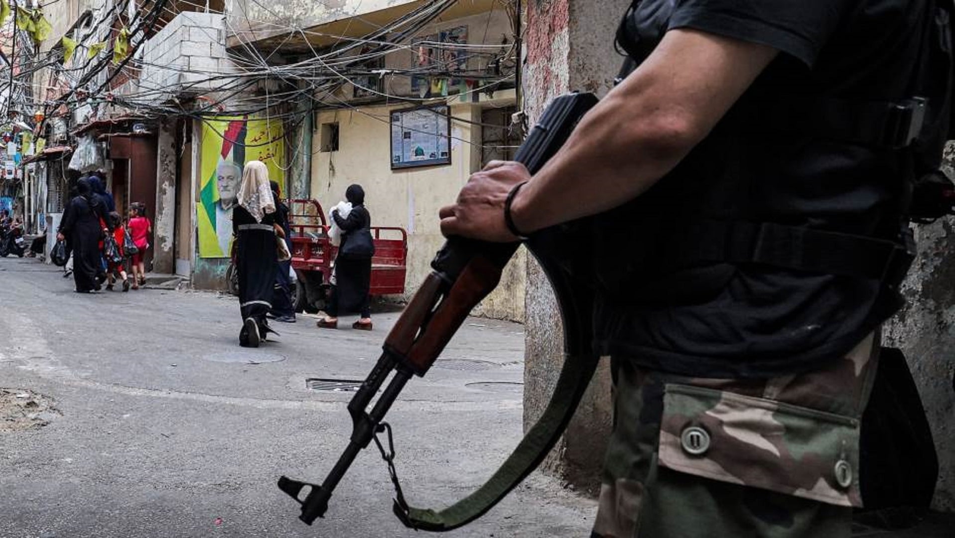 فتح عين الحلوة تسلم دفعة سلاح ثانية: بدأت خطة شمال الليطاني؟